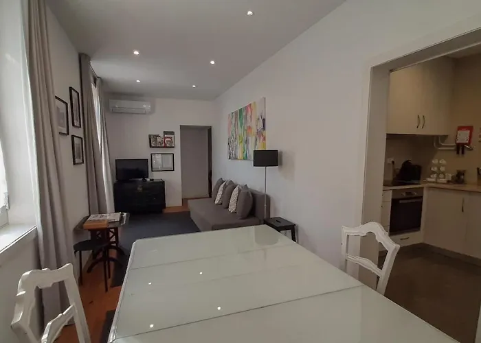 Molarinho Heritage דירה